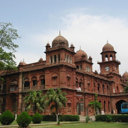 پنجاب یونیورسٹی کا فیس اور تعلیمی سرگرمیوں کے بارے میں اہم اعلان