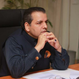 اسکولوں کے دوبارہ کھلنے کا انحصار وائرس میں کمی پر ہے، مراد راس