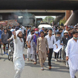 فیسوں میں اضافے کے خلاف طلباء کا اسلام آباد میں احتجاج